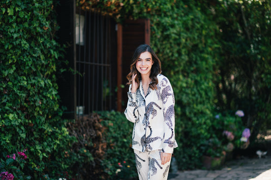 JAGUAR NEGRO - CAMISA MANGA LARGA Y PANTALON