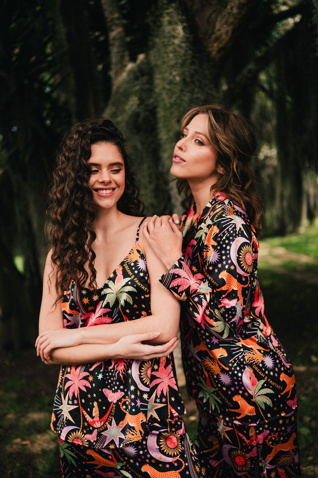 BLACK PARADISE CAMISA TIRITAS Y PANTALON ANCHO