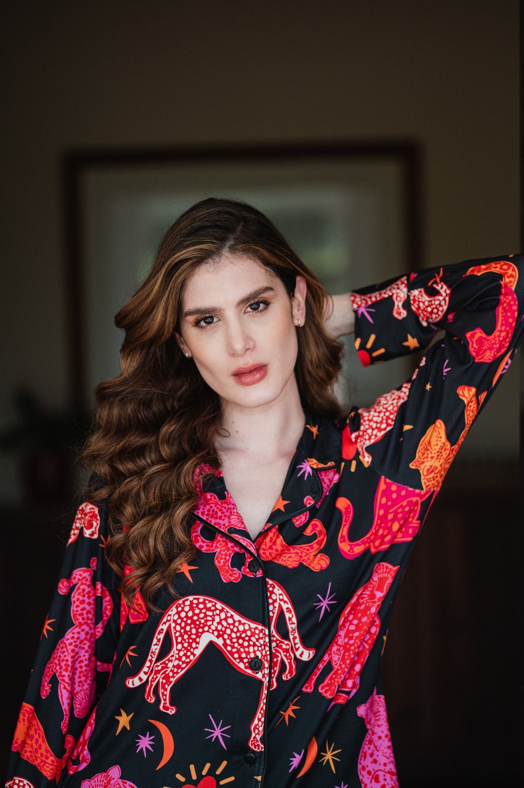 FANTASIA FELINA NEGRA CAMISA MANGA CORTA Y PANTALON