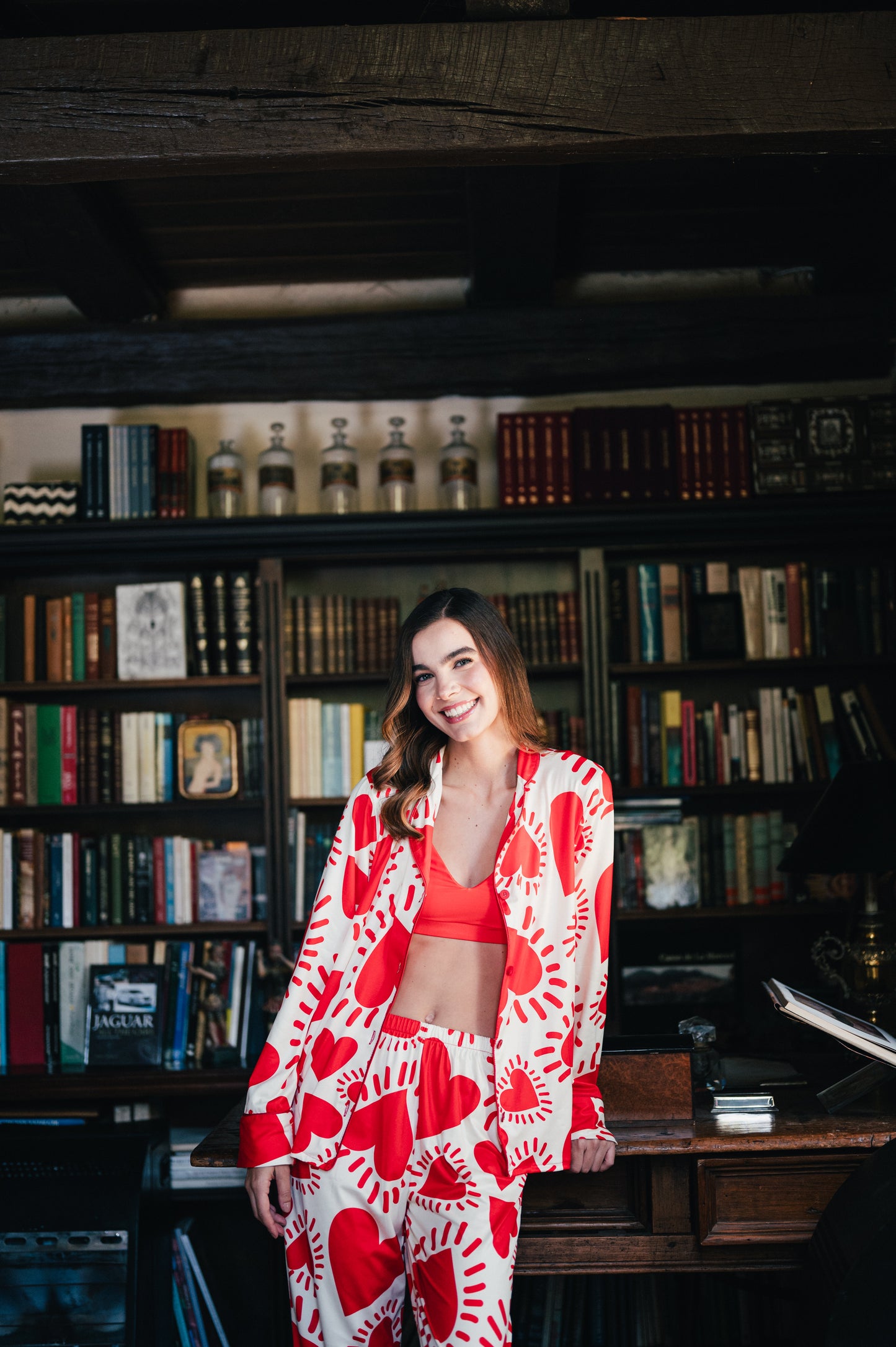 AMOR ROJO CAMISA MANGA LARGA Y PANTALON