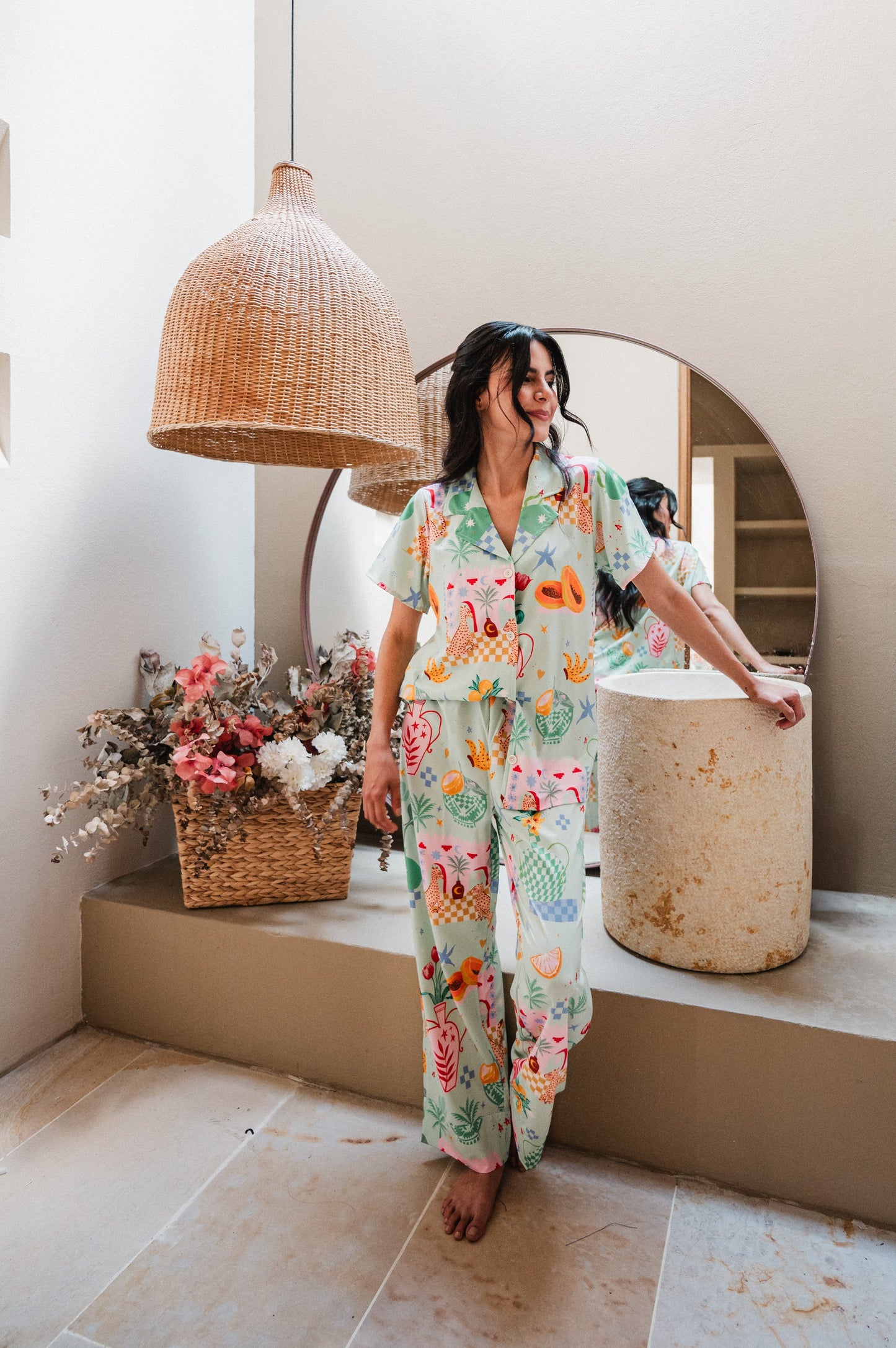 BODEGON VERDE CAMISA MANGA CORTA Y PANTALON