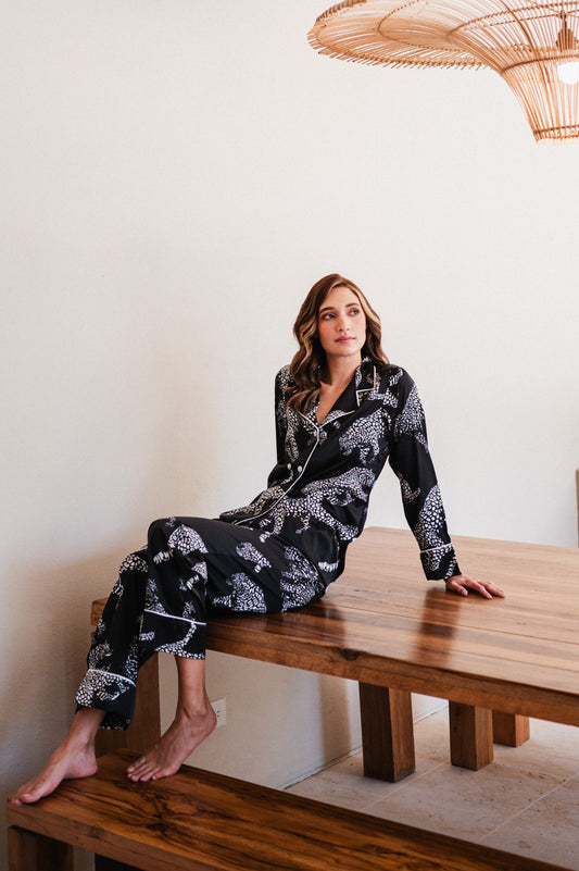 JAGUAR NOCTURNO CAMISA MANGA LARGA Y PANTALON
