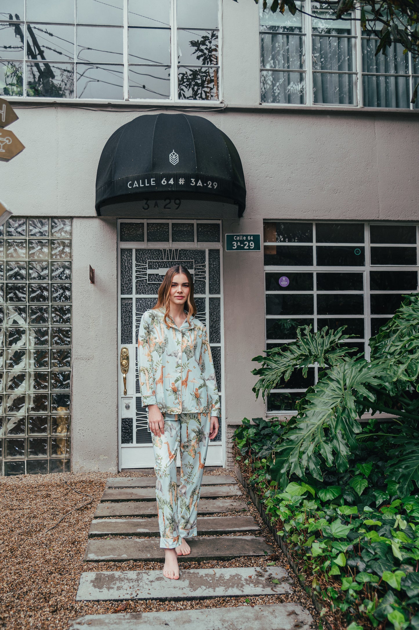 SELVA HINDU AZUL MANGA LARGA Y PANTALON