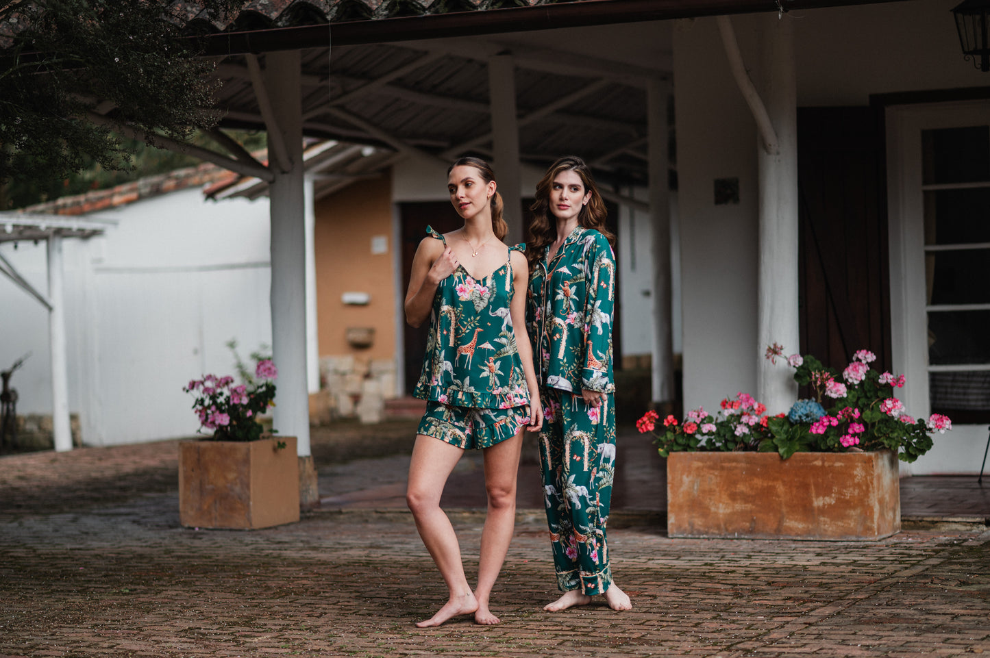 SELVA HINDU JADE CAMISA MANGA LARGA Y PANTALON