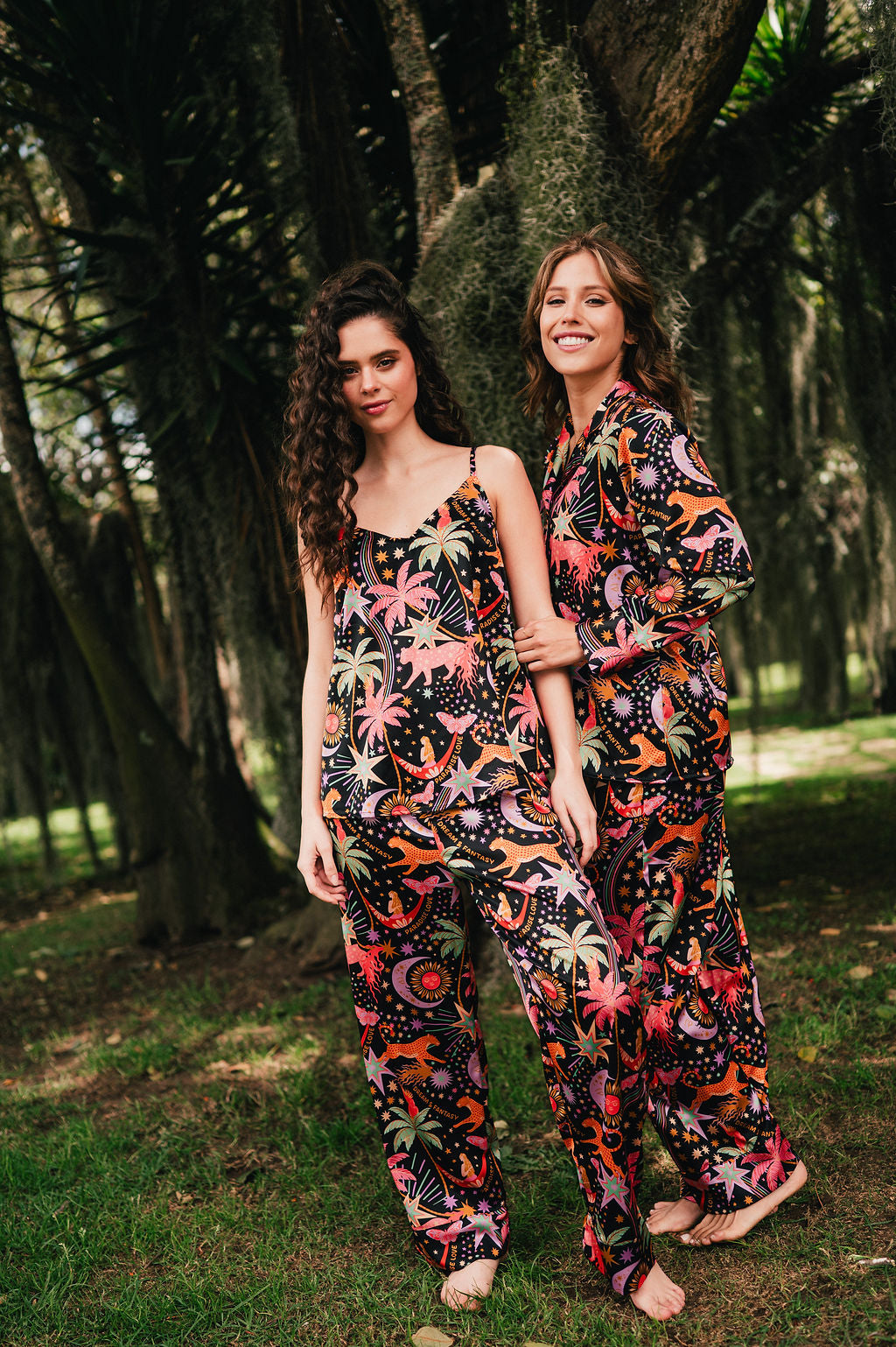 BLACK PARADISE CAMISA MANGA LARGA Y PANTALON