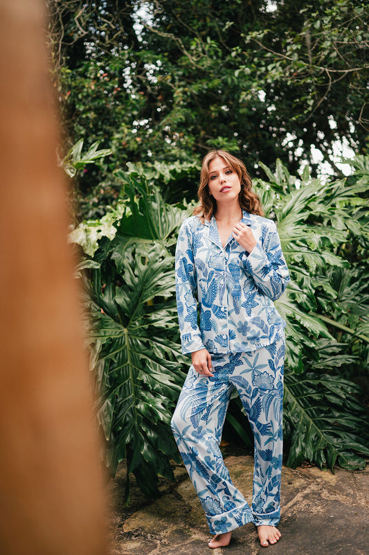 AMAZONAS CELESTE CAMISA MANGA LARGA Y PANTALON